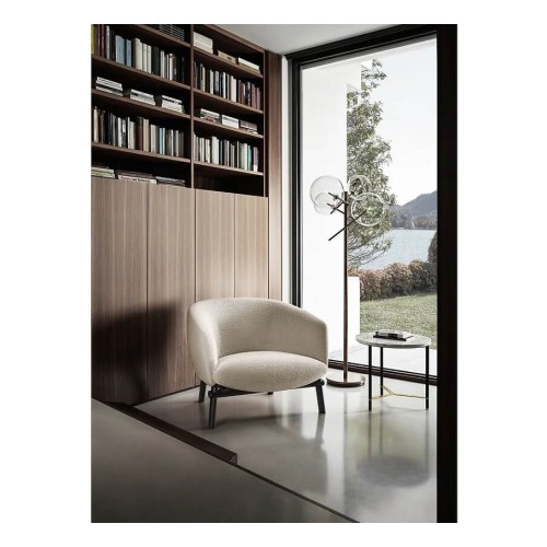 Livre Lounge Chair