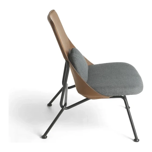 Strain Lounge Chair